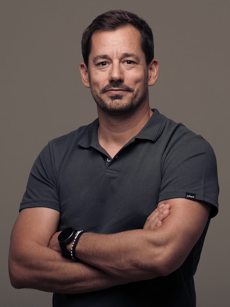 Dr. med. dent. MARTIN MUSIC Inhaber